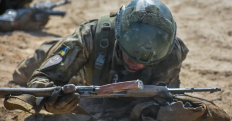 Зарплата солдата ЗСУ менша ніж у різнороба і вантажника