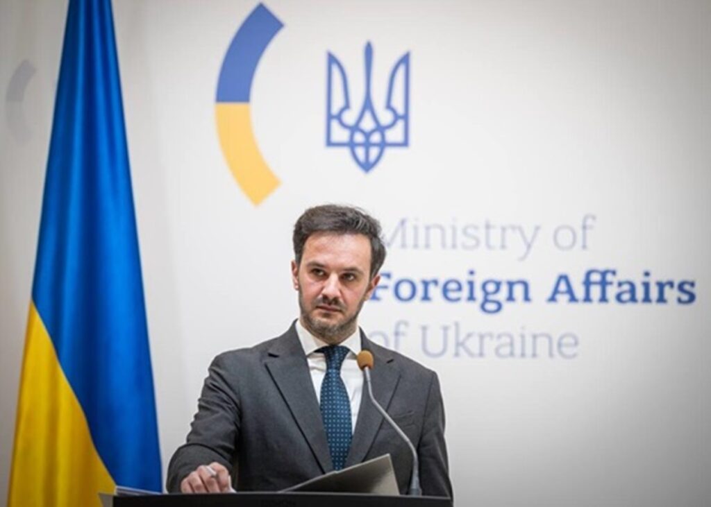 Зеленського запросили на три саміти - МЗС