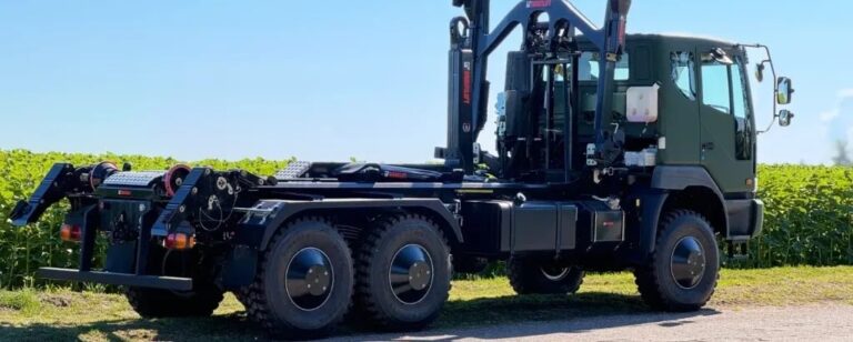 Зоопарк росте — МОУ допустило до експлуатації ще понад 50 різних типів автотехніки