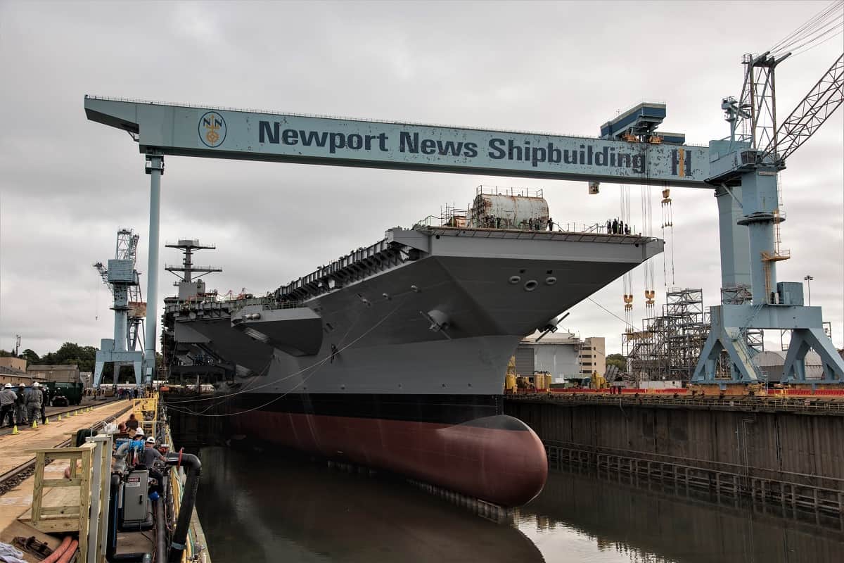 Новий американський авіаносець USS John F. Kennedy затримується на 2 роки