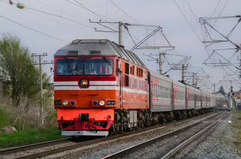 Атака дронів зупинила рух понад 20 потягів на півдні Росії