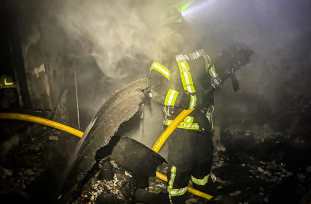 На Дрогобиччині ліквідовано пожежу в житловому будинку