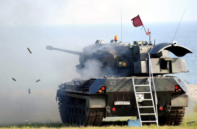 Україна отримає 220 тисяч снарядів для Gepard та фінансування для БПЛА від Британії й Німеччини
