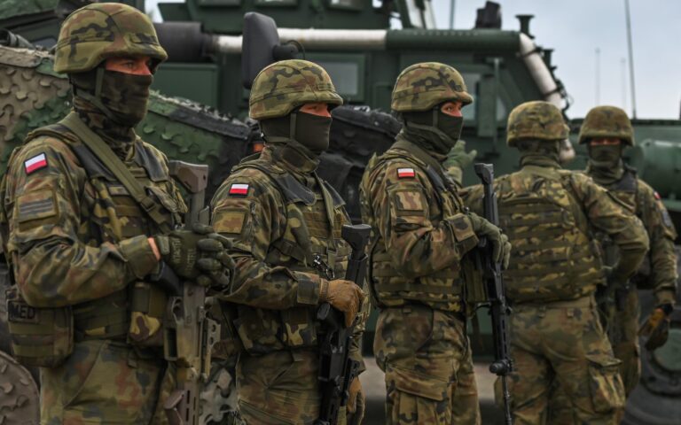 Польща у відповідь на «Запад-2025» оголосила свої стратегічні маневри Żelazny Obrońca