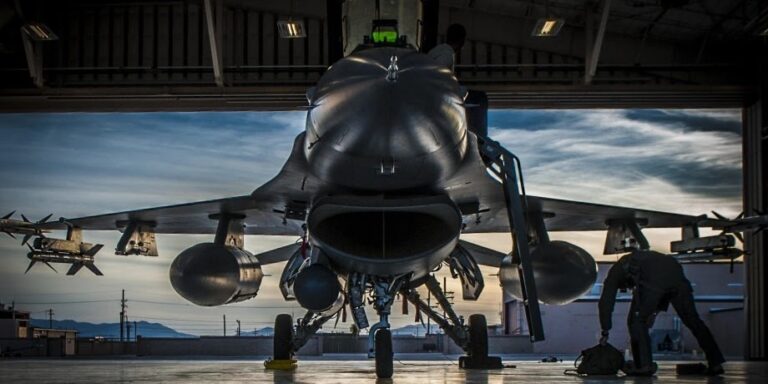 Держдеп США погодив продаж Україні послуг з ремонту і модернізації F-16, підготовки пілотів і техніків