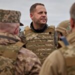 Офіс президента займеться контролем Збройних Сил