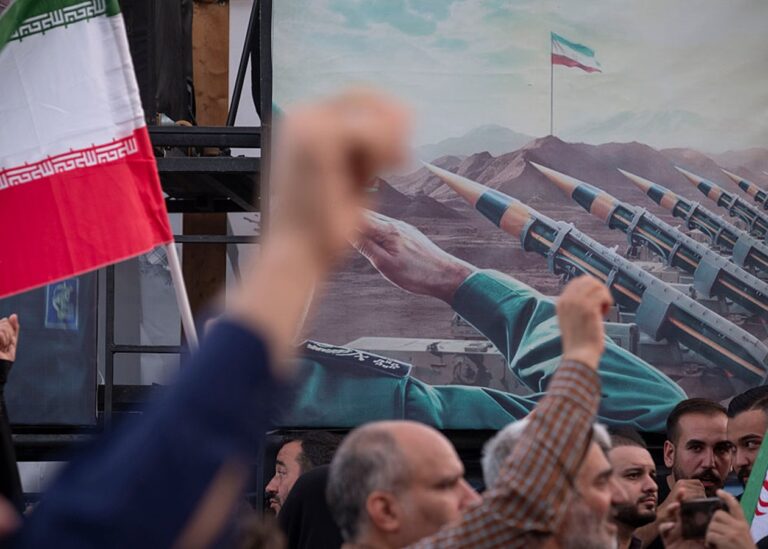 FT: Іранські ядерники запросили в РФ ізотопи для створення боєголовок