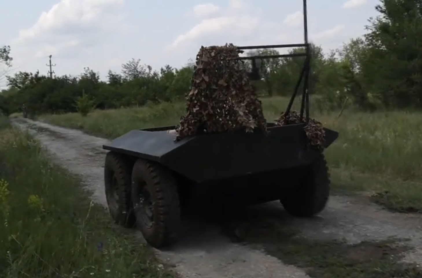 Наземний дрон «Кіся» врятував пораненого бійця ЗСУ