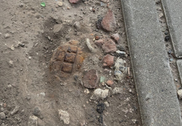 У Львові біля зупинки транспорту знайшли гранату Ф-1