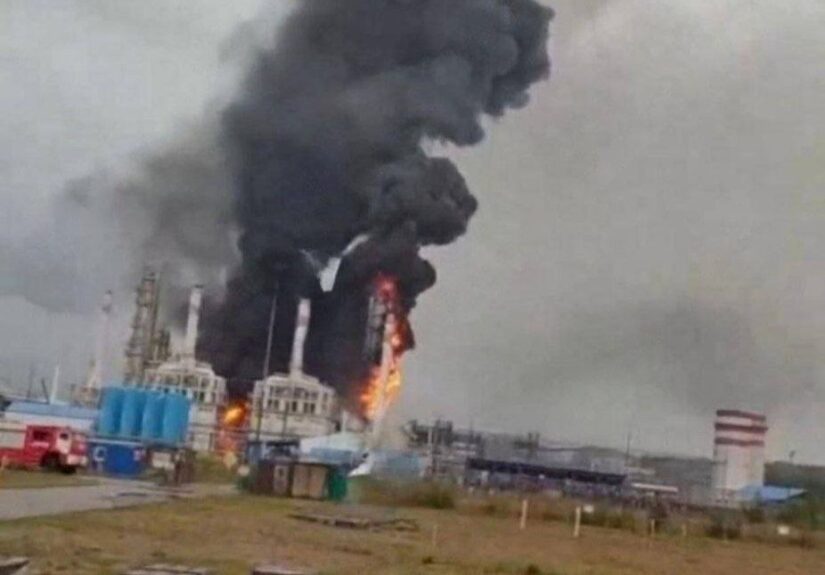 Дрони атакували один із найбільших газопереробних заводів Росії — «Газпром Усть-Луга»