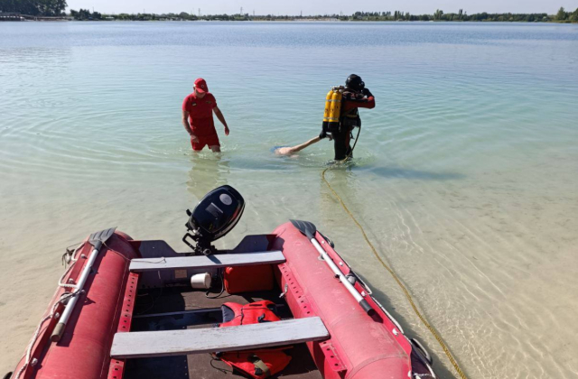 На Львівщині з водойми Задорожнє витягнули тіло львів'янина