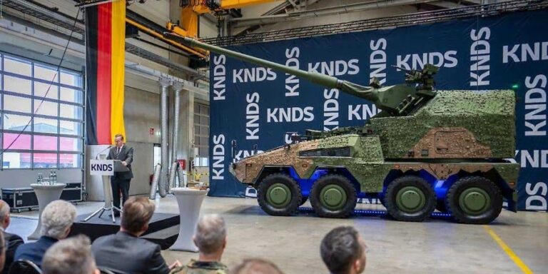 Україна отримала першу САУ RCH 155