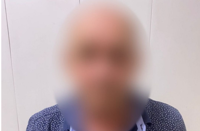 У Харкові чоловік з газовим балончиком та розкладною палицею напав на працівника ТЦК