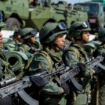 У Венесуелі оголосили мобілізацію ополчення на тлі перекидання есмінців США в регіон