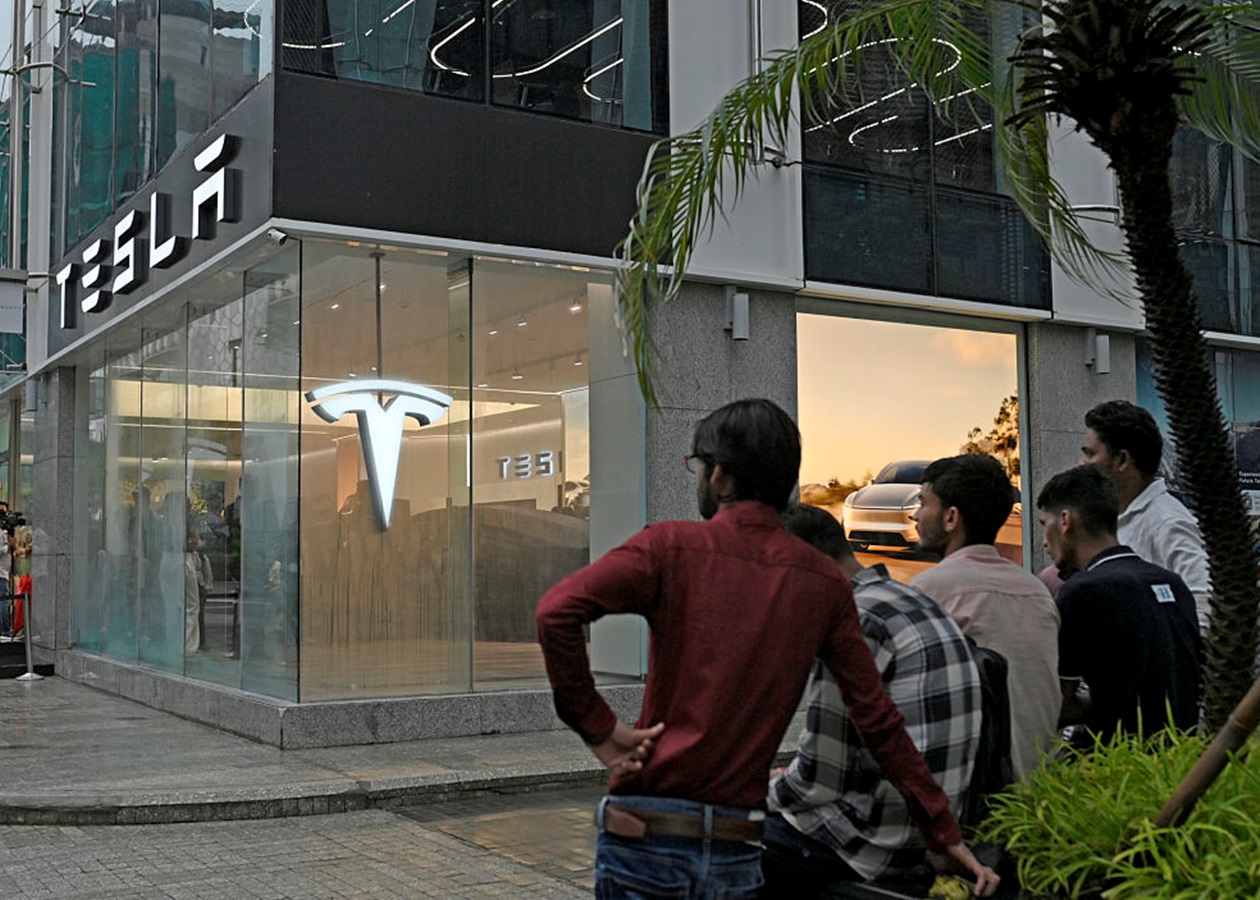 Tesla провалила старт в Індії, отримавши лише 600 замовлень - ЗМІ