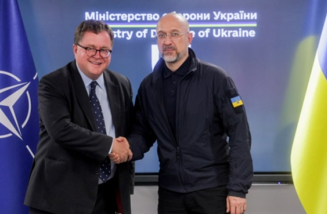 Шмигаль і старший представник НАТО обговорили шляхи забезпечення Сил оборони